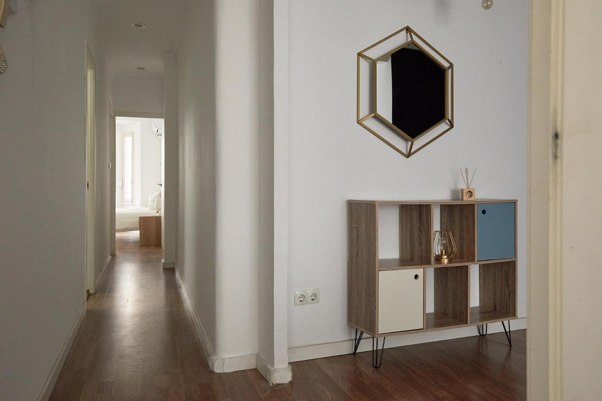 Low Cost Apartments Center Елче Екстериор снимка